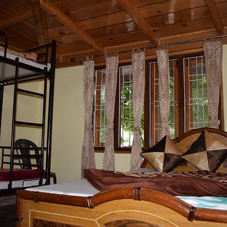 Star Guest House Nainital Eksteriør billede